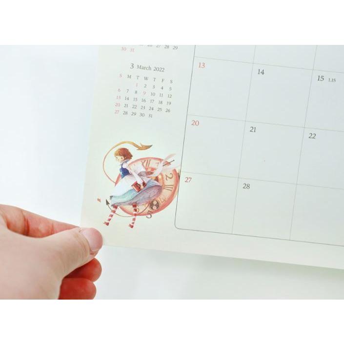 1048円コーナー】お宝☆わけありセール韓国版 カレンダー ふしぎの国の