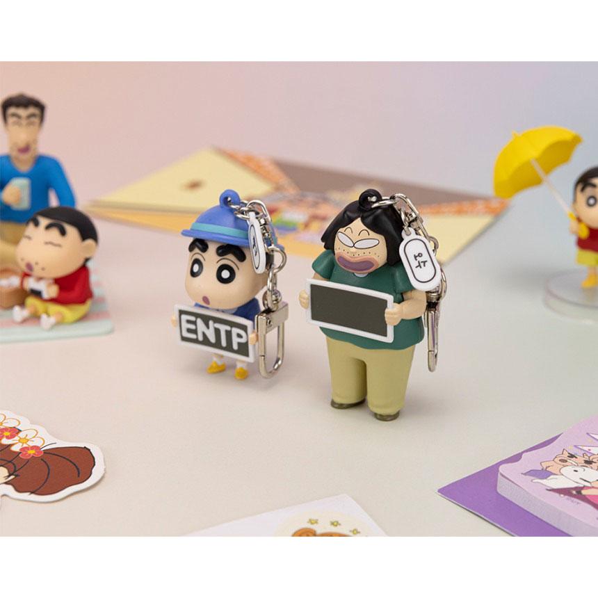 韓国 コミック グッズ『クレヨンしんちゃん MBTI ランダム フィギュア