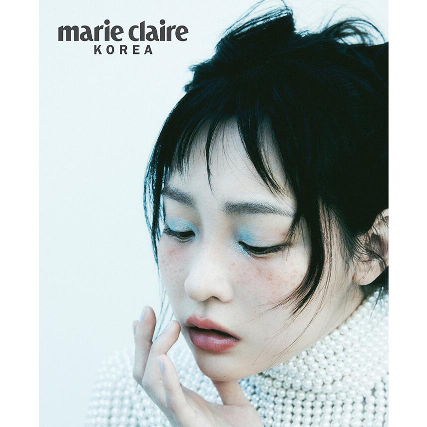 ポスター付録] 韓国 雑誌 marie claire (マリ・クレール) 2025年 12月