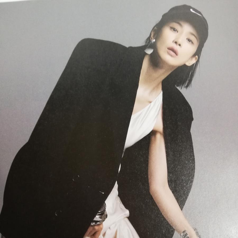 ☆超特価☆韓国 雑誌 VOGUE Korea 2022年 10月号 (防弾少年団のV『BTS