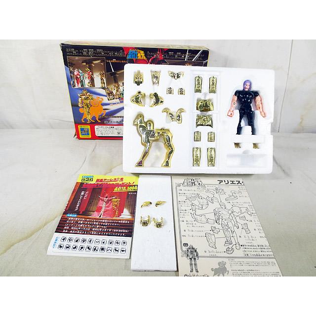 美品 バンダイ 聖闘士星矢 聖闘士聖衣大系 黄金聖衣 アリエスクロス
