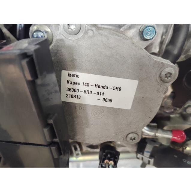 フィット DBA-GK4 エンジンASSY 13G Lパッケージ 4WD NH731P 12100-5R0