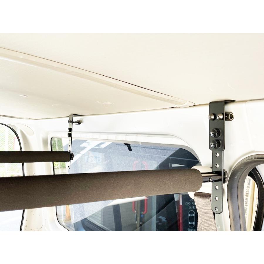 ハイエース [NKC] 200系ハイエースDX 凸スライドバー2本セット ボード