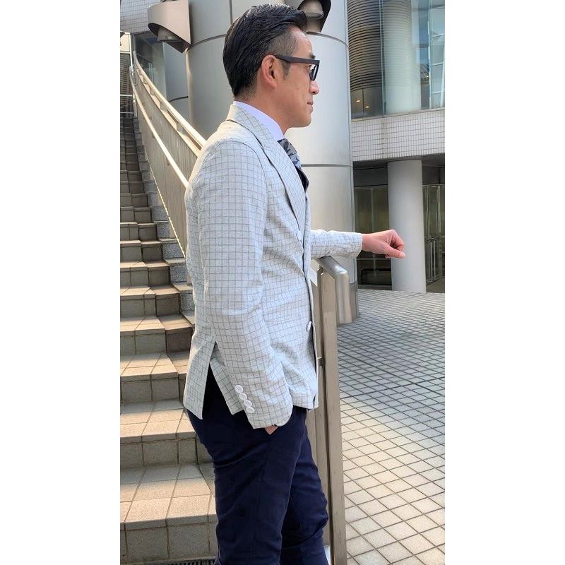 メンズ春夏ダブルジャケット ライトグレー グラフチェック 40代