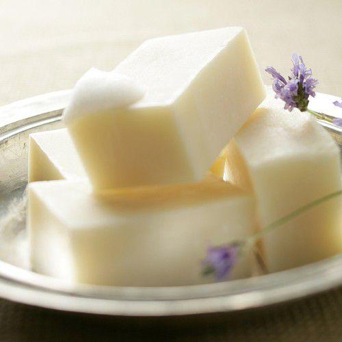 太陽油脂　マルセイユ石けん ラベンダー＆ローズマリー 120g | PAX NATURON | 01