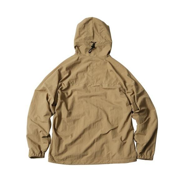 ESSENTIALS ナイロンジャケット S シャンパンゴールド ESSENTIALS ナイロンジャケット S シャンパンゴールド