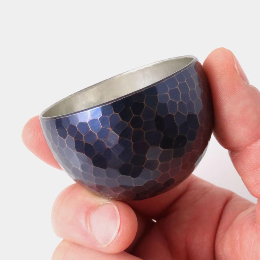 清雅堂 鎚起銅器 酒器「ぐい呑み」青藍色（口径50mm、容量50ml）[清雅