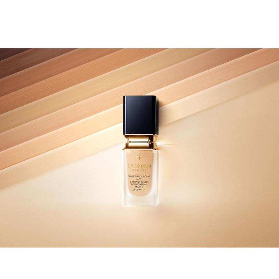 資生堂 クレドポーボーテ タンフリュイドエクラ マット ７色 (リキッドファンデーション) 35mL　ベストコスメ cle de peau BEAUTE｜no1soko003｜02