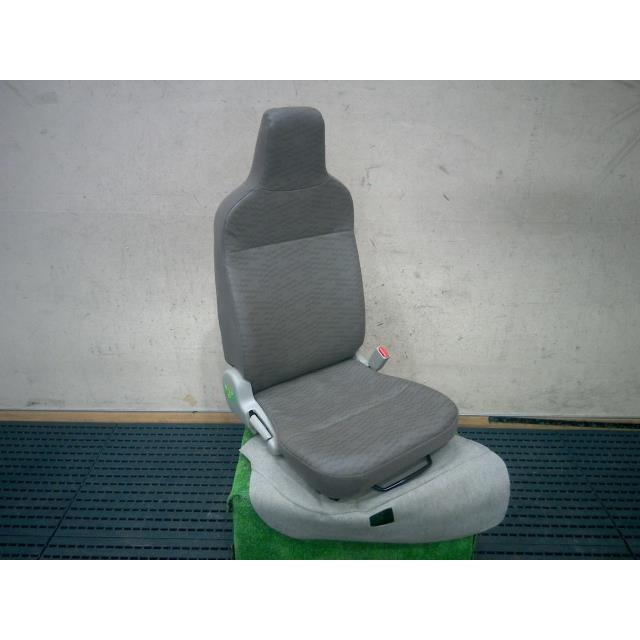 6978円 公式通販 Nv100クリッパー Hbd Dr17v ドライバーシート Dx