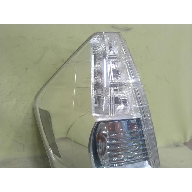 プリウスα ZVW40W テールランプ 左 47-46 コンビネーション プリウスα ZVW40W テールランプ 左 47-46 コンビネーション
