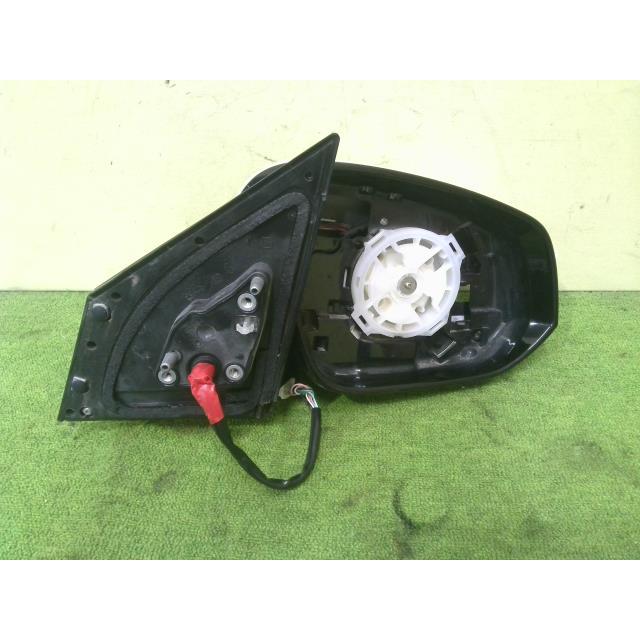 ハリアー 中古 DBA-ZSU60W 右サイドミラー 3ZR-FAE 070 87910 ハリアー 中古 DBA-ZSU60W 右サイドミラー 3ZR-FAE 070 87910