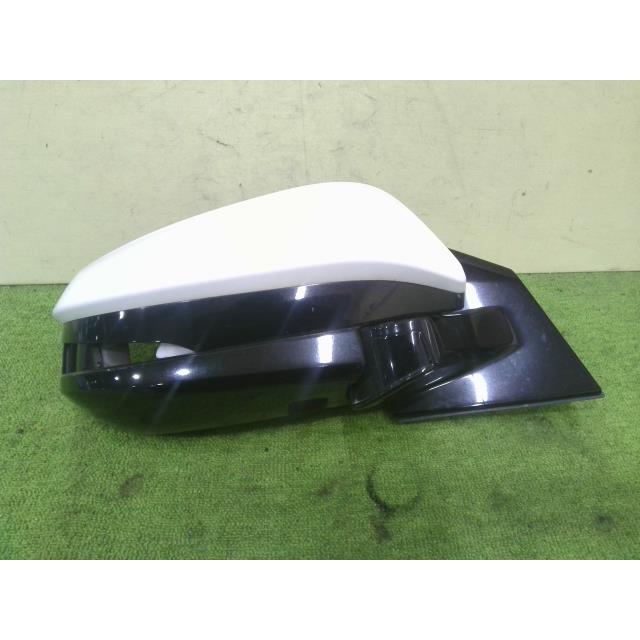 ハリアー 中古 DBA-ZSU60W 右サイドミラー 3ZR-FAE 070 87910-48640 