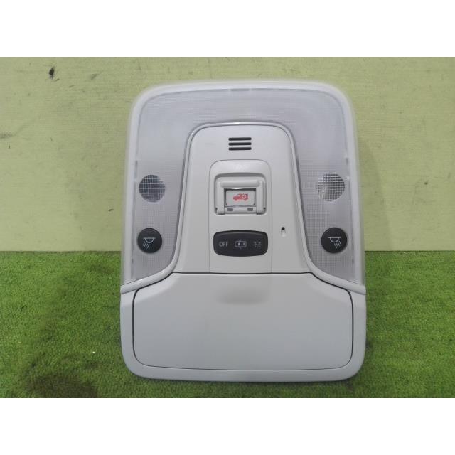 プリウス 中古 DAA-ZVW51 ルームランプ 2ZR-FXE 070 81208-47330