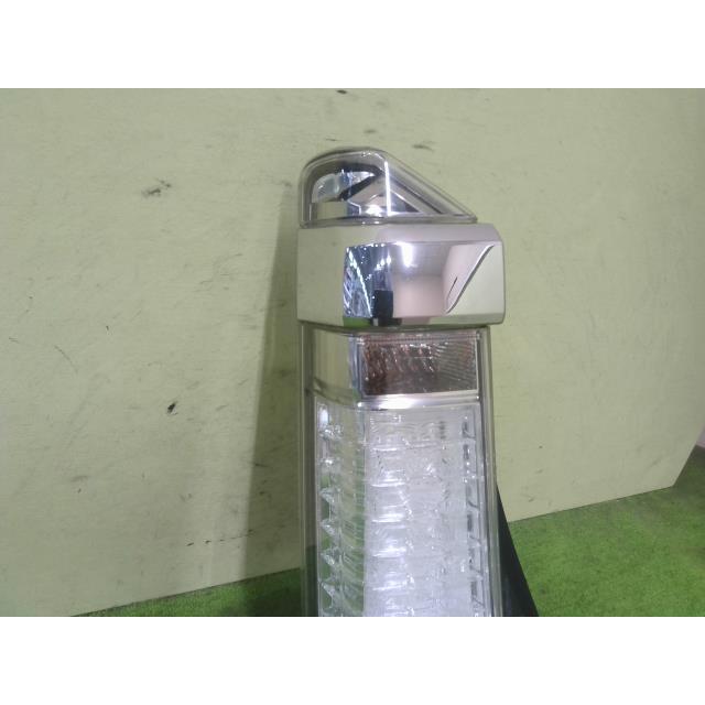 N-BOX N−BOX DBA-JF2 左テールランプ S07A NH737M D106