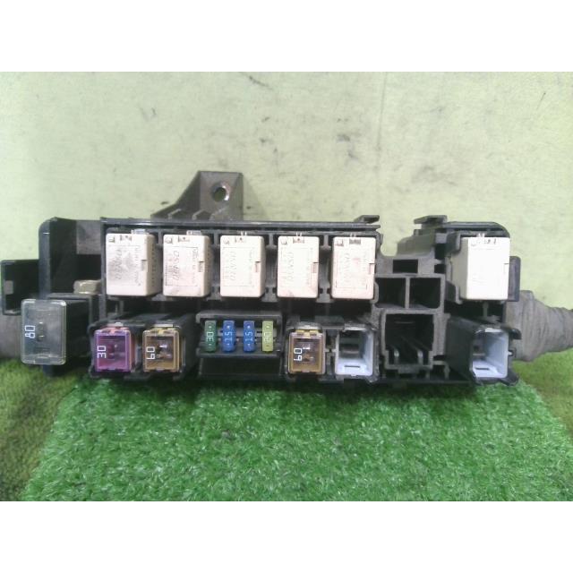 キャリイ キャリィ LE-DA63T ヒューズボックス K6A 26U 中古 : シマ