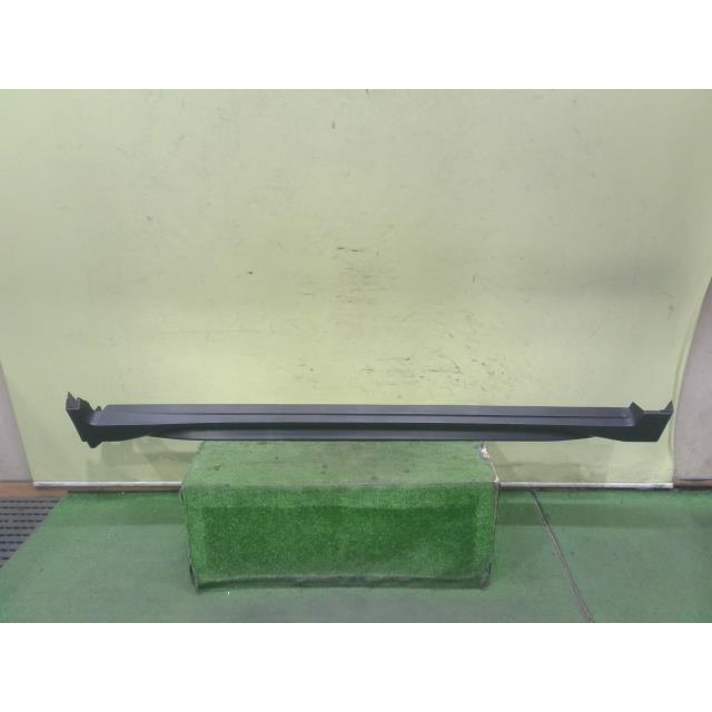 エクストレイル DBA-NT32 右サイドステップ MR20DD QAB 76850-6FR0A