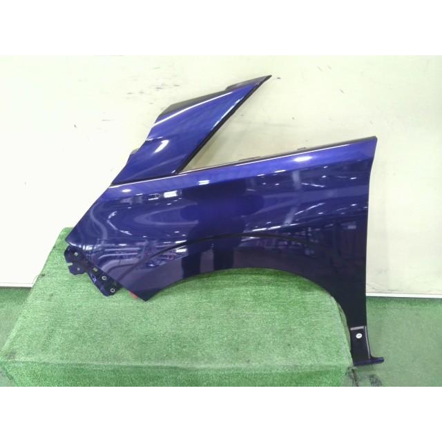 セレナ GNC27 左フロントフェンダー X 4WD 8人 F3101-5TAMA RBR セレナ GNC27 左フロントフェンダー X 4WD 8人 F3101-5TAMA RBR 2026年