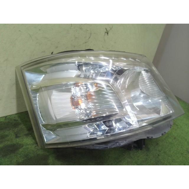 NV350キャラバン　右ヘッドランプユニット NV350キャラバン LDF-VW2E26 右ヘッドランプASSY YD25DDTI KBE