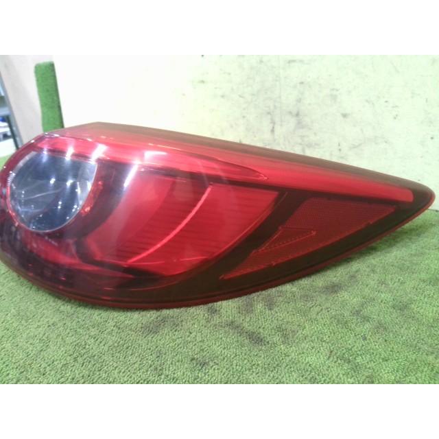ＣＸ−５ LDA-KE2AW 右テールランプ SH-VPTS 45P W2549 K070-51-150D 中古の画像