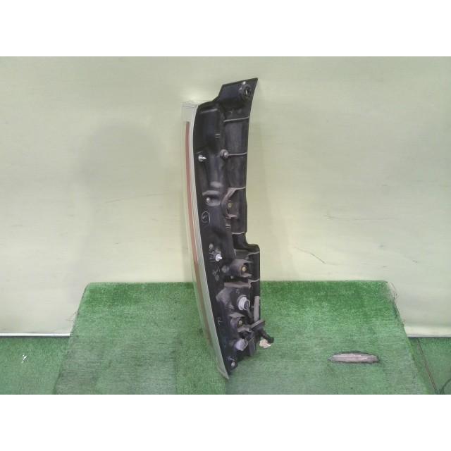 ムーヴ DBA-LA160S 右テールランプ KF-VE W24 220-69010 81551-B2320 
