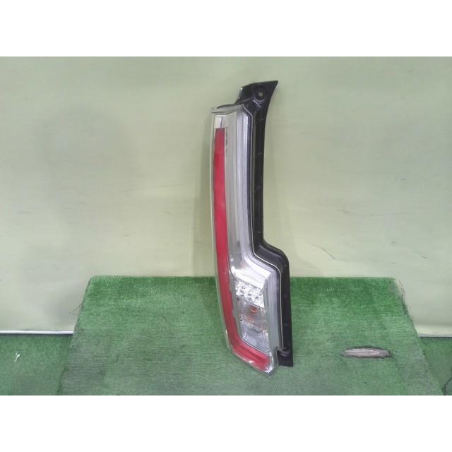 ムーヴ DBA-LA160S 左テールランプ KF-VE W24 220-69010 81561-B2320