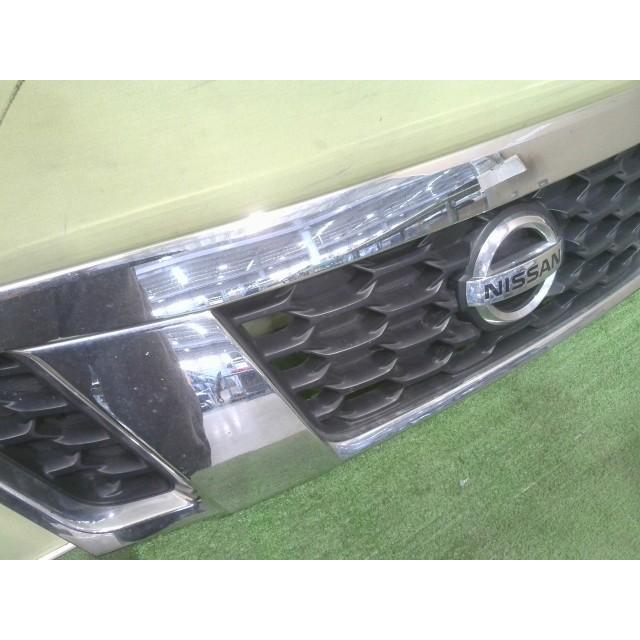 NV350キャラバン LDF-VW6E26 ラジエータグリル YD25DDTI QAB 62310