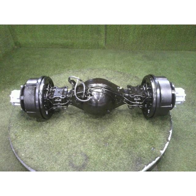 エルフ KR-NKR81E Rホーシングケース 4HL1   8-97258-240-1 中古_2