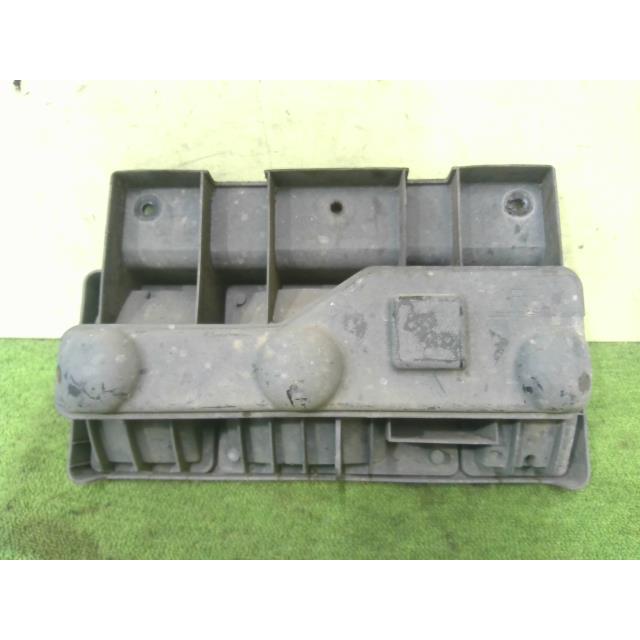 ナイル NIKE ナイキ 682844 400 INTERNATIONALIST MID インターナショナ