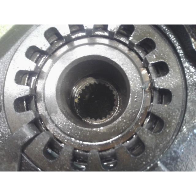 エルフ SKG-NHS85AN RリジットデフASSY 4JJ1T   8-98015-137-0 中古の画像