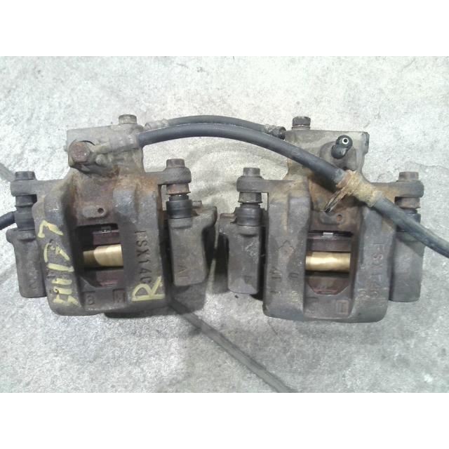 キャンター PA-FE70BB 右Fキャリパー 4M42T   MK501405 中古 個人宅発送不可の画像