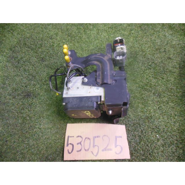 ダイナ 中古 BKG-XZU538 ABSアクチュエーター N04C-UE 058 44050 ダイナ 中古 BKG-XZU538 ABSアクチュエーター N04C-UE 058 44050