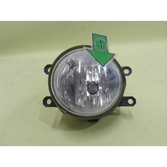 中古 デュトロ TKG-XZU675M 左フォグランプ N04C-UN 058 OW-2 81220 