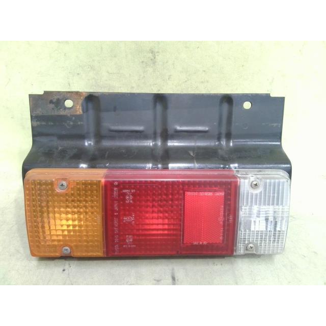 ダイナ 中古 BDG-XZU414 左テールランプ N04CT 36-10 81560 ダイナ 中古 BDG-XZU414 左テールランプ N04CT 36-10 81560