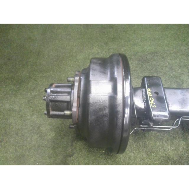 タイタン KK-WH68G Rホーシングケース 4HG1 A2W  W651-26-020 中古の画像