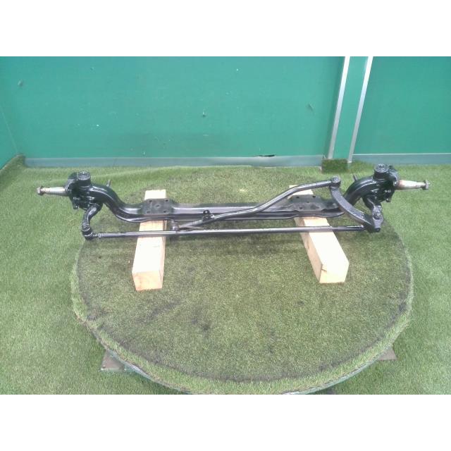 タイタン TKG-LLR85N FアクスルビームASSY 4JJ1T 729   中古の画像