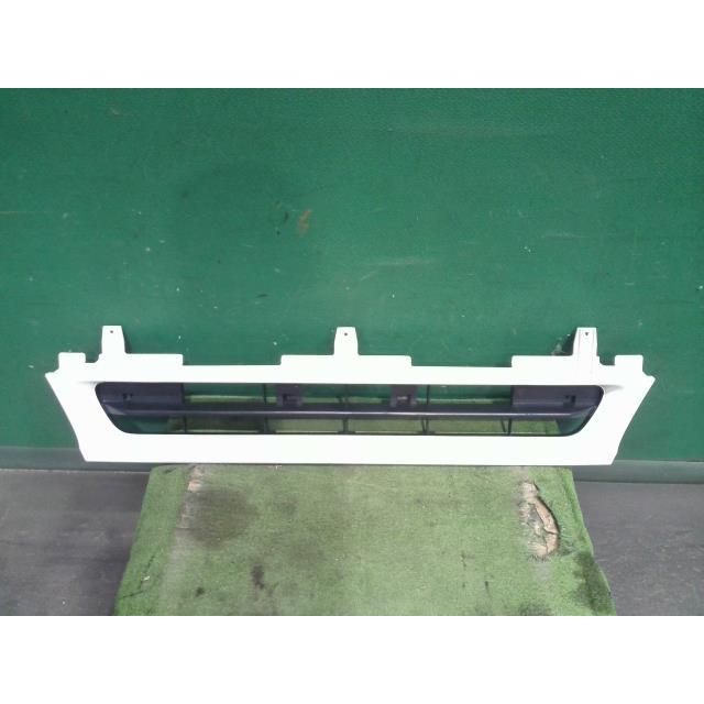 フォワード ADG-FRR90K3S ラジエータグリル 4HK1T 729 1-71118-818-1