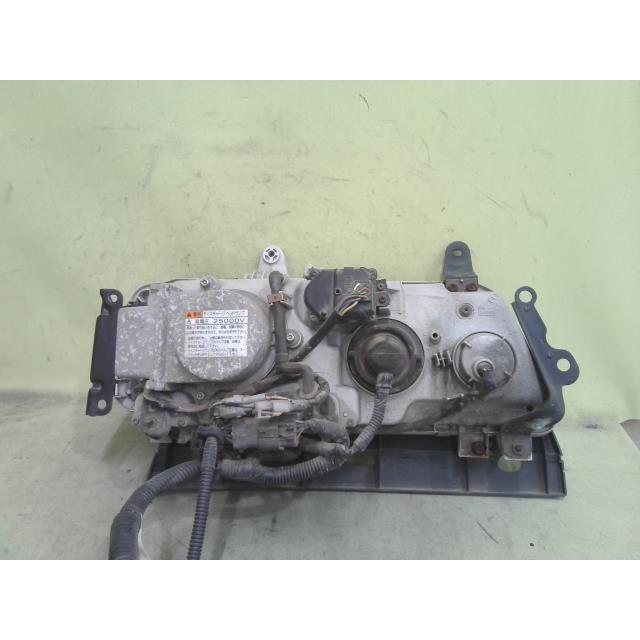 中古 フォワード PB-FRR35K3S 左ヘッドランプASSY 6HL1 729 100 中古 フォワード PB-FRR35K3S 左ヘッドランプASSY 6HL1 729 100