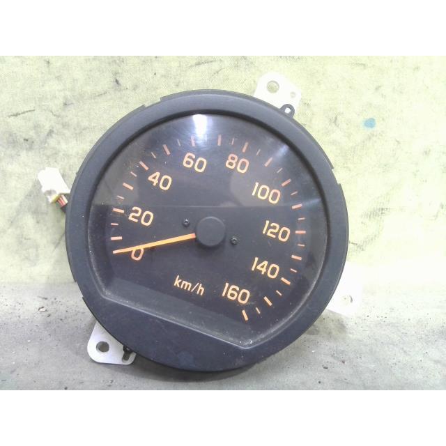 フォワード KK-FRR35J4S スピードメーター 6HL1 1-83120-842-0 中古