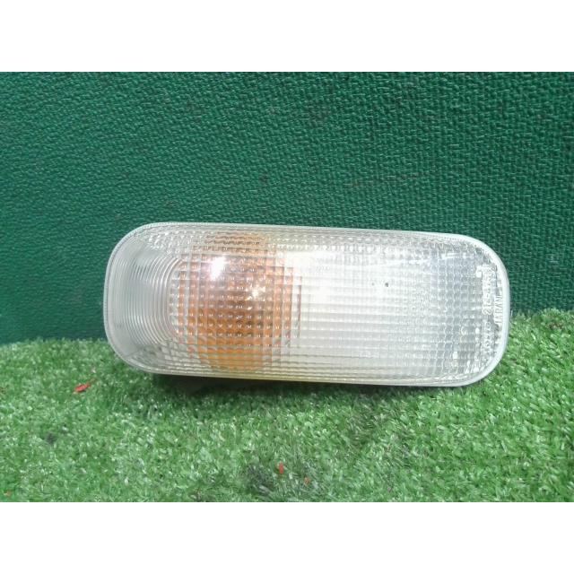 中古 ファイター KL-FK61HJZ 右フロントウィンカー(大型車用 中古 ファイター KL-FK61HJZ 右フロントウィンカー(大型車用