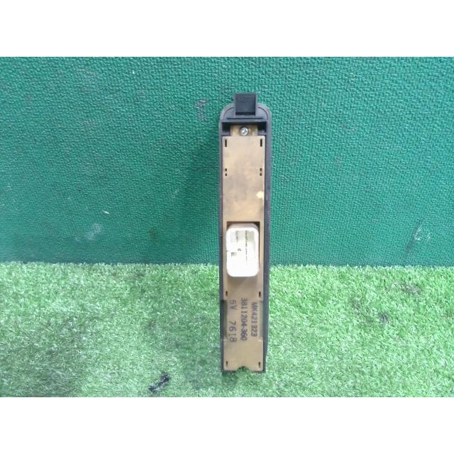 ファイター PA-FK74F パワーウインドウスイッチ 6M60T MK421323 中古