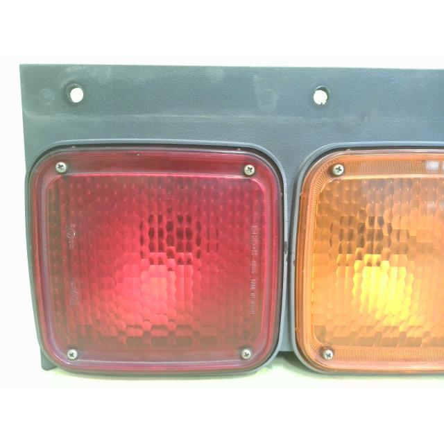 大型車のテールランプ左右分 汎用 トレーラー LED テールランプ 24V ウインカー テール 左右セット
