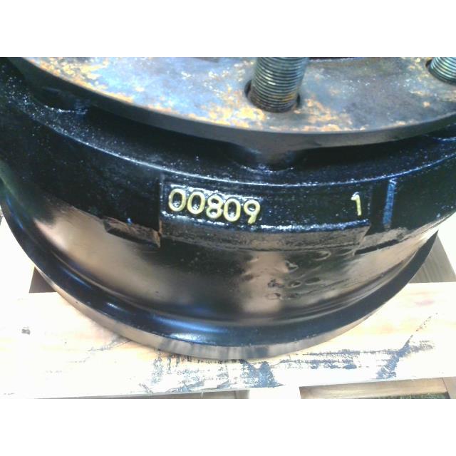 いすゞ大型車 LKG-CXY77AJ 左FハブドラASSY 6UZ1T   ハブ:8-98132-507-2 中古 個人宅発送不可の画像