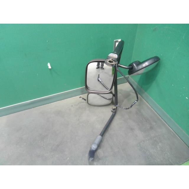 UD日産大型車 PKG-CD4XL 左サイドミラー GE13T 96301-10Z07 中古
