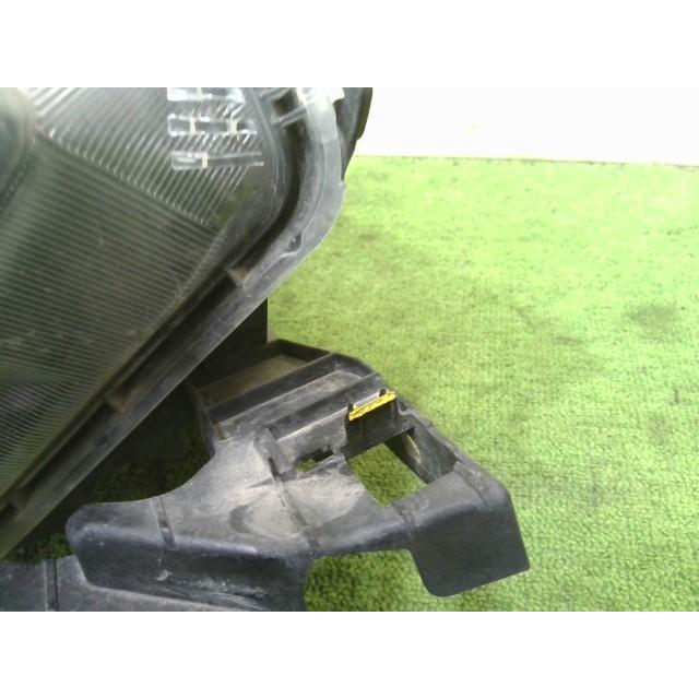 ヴェゼルDAA-RU4ヘッドライトASSY右側 ヴェゼルDAA-RU4ヘッド