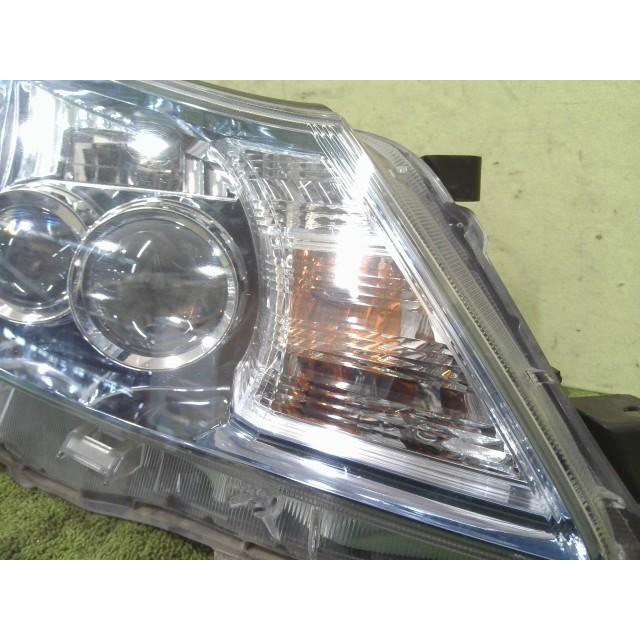 SAI4ドアセダン AKZ10 右ヘッドランプ トヨタ SAI サイ AZK10 前期