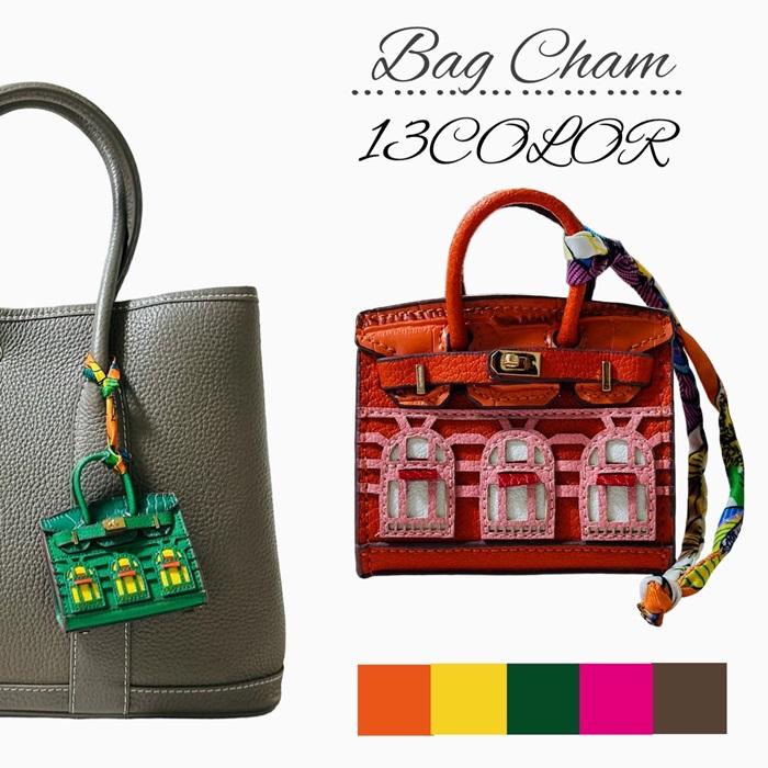 窓 モチーフ ミニ バッグ チャーム PUレザー 革 小物 ナノ 可愛い