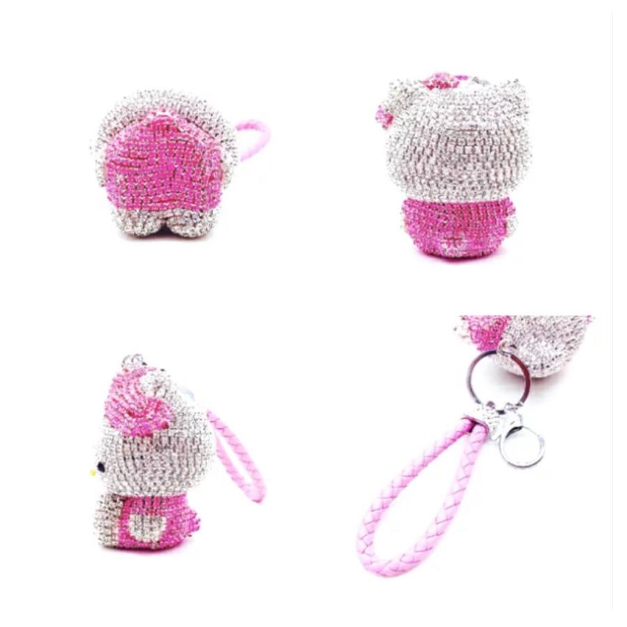 送料無料＞ ハローキティバッグチャーム ハローキティキーホルダー