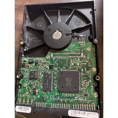 Maxtor DiamondMax 16 4R080L0 80GB 5400RPM IDE ATA/133 2MB キャッシュ 3.5インチ 内蔵ハードドライブ｜nobuimport｜02