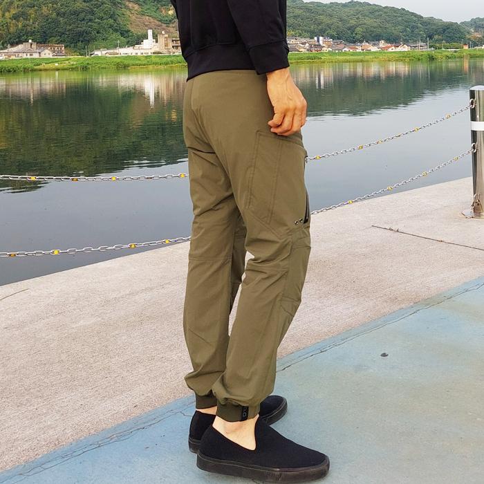 4ウェイストレッチ ジョガーカーゴパンツ 接触冷感 軽量 ウエストゴム