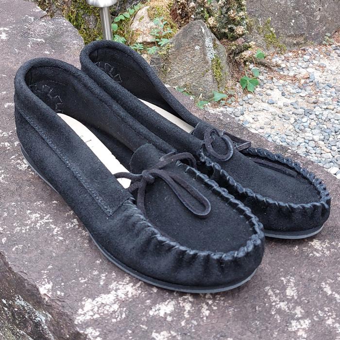 黒 スエード モカシン 編みひも付き インディアンモカシン スリップオン スエード スウェード 革 黒